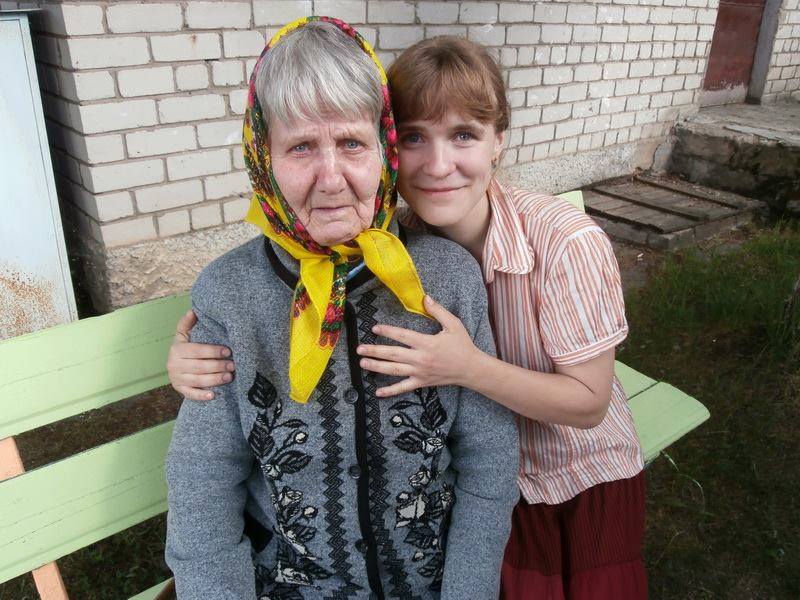 Лиза Олескина, директор фонда "Старость в радость" и главный бабушколюб страны 