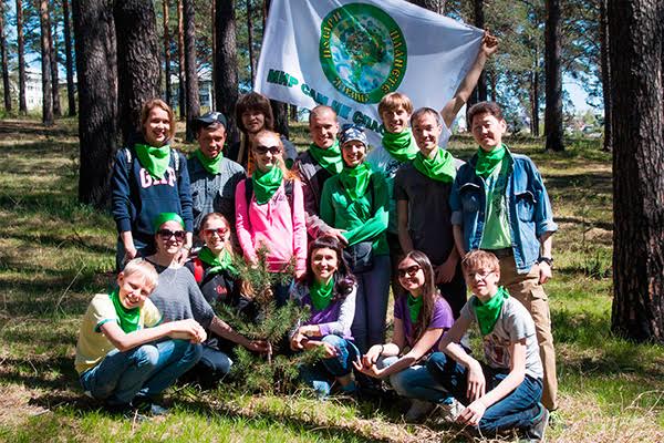 Иркутск посадка деревьев добровольцы