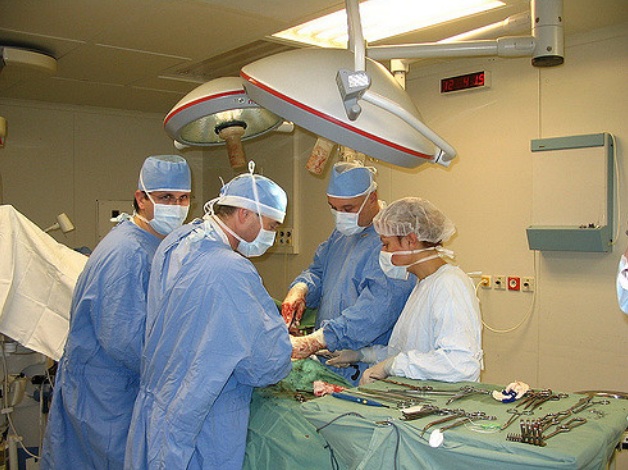 операция хирурги больница