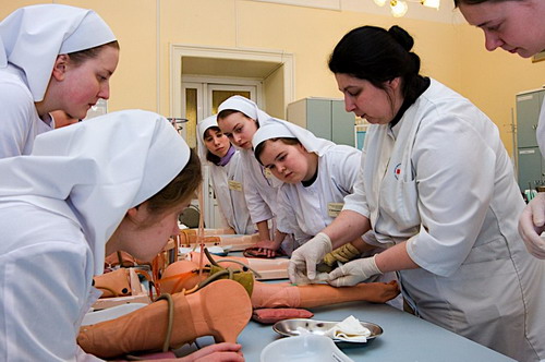 сестры милосердия обучение училище медицина