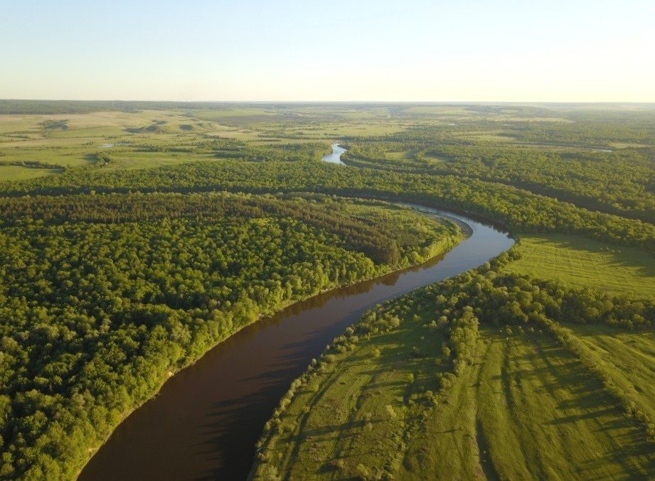 На реке сура